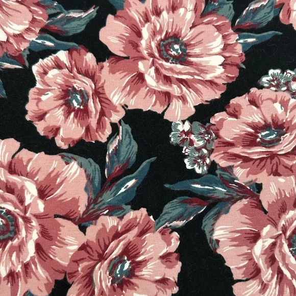 HOLLISTER floral choker neck skater dress - Picture 6 of 8